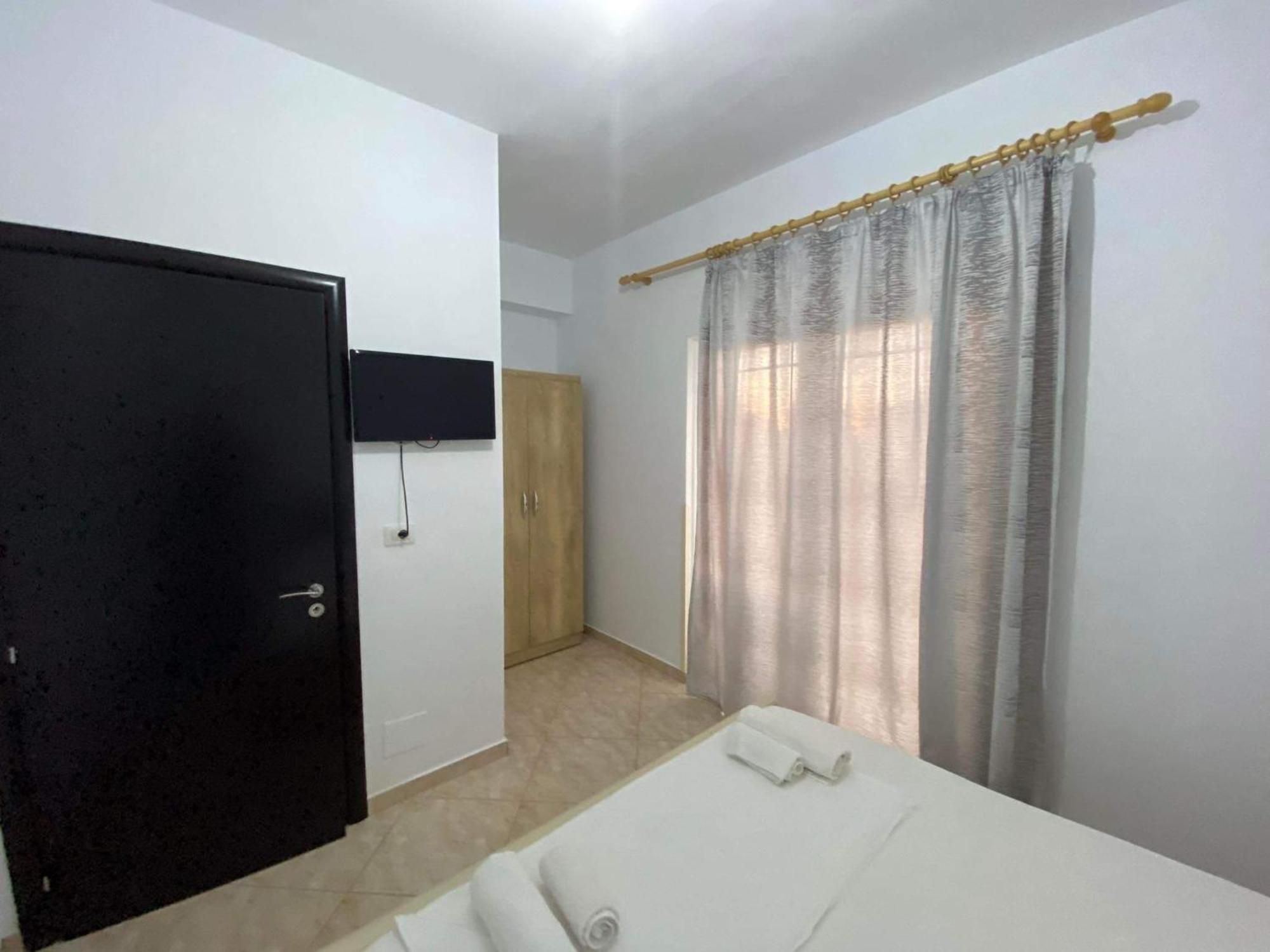 Guesthouse Noan&Yliona Ksamil Ngoại thất bức ảnh