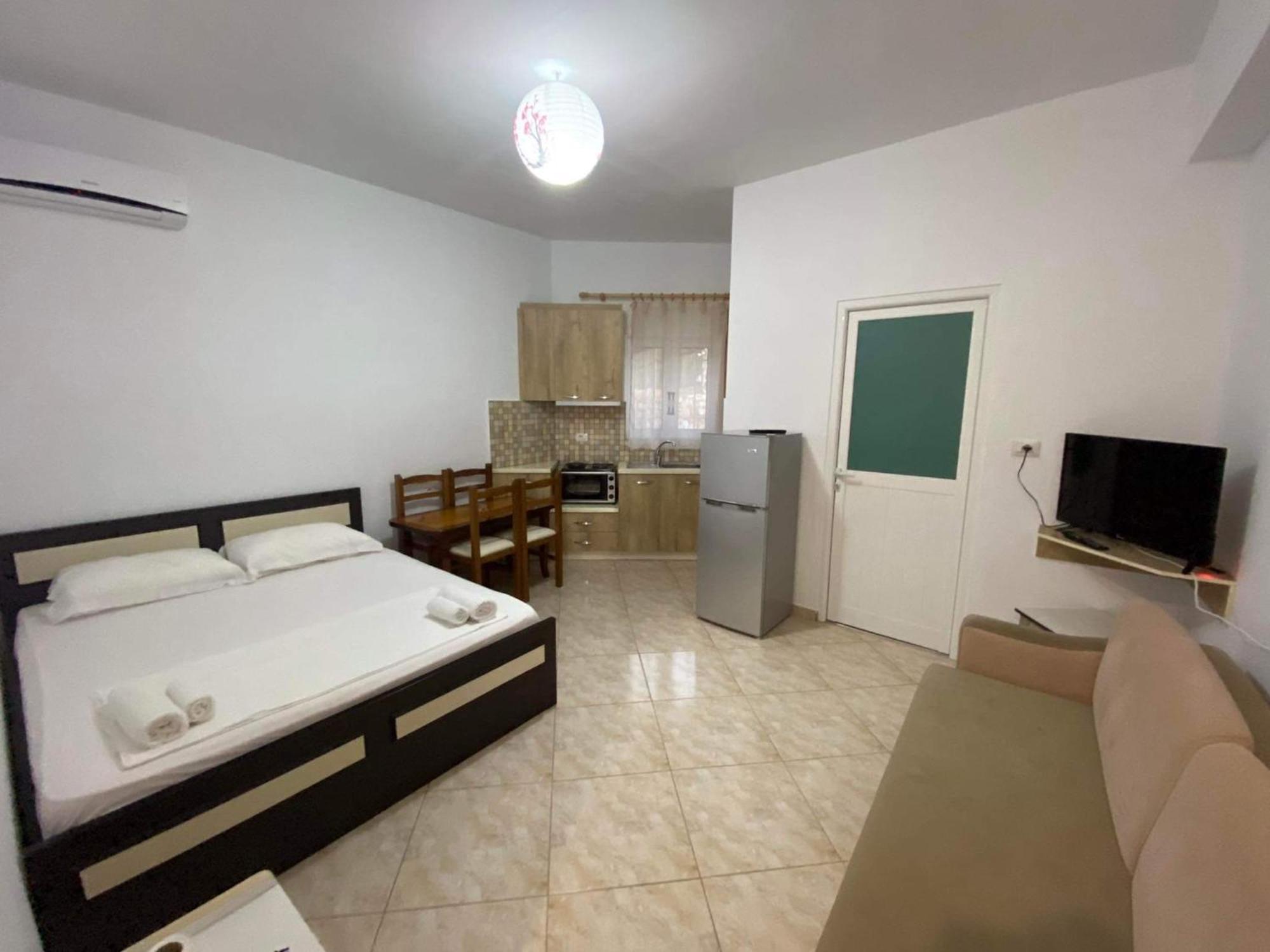 Guesthouse Noan&Yliona Ksamil Ngoại thất bức ảnh