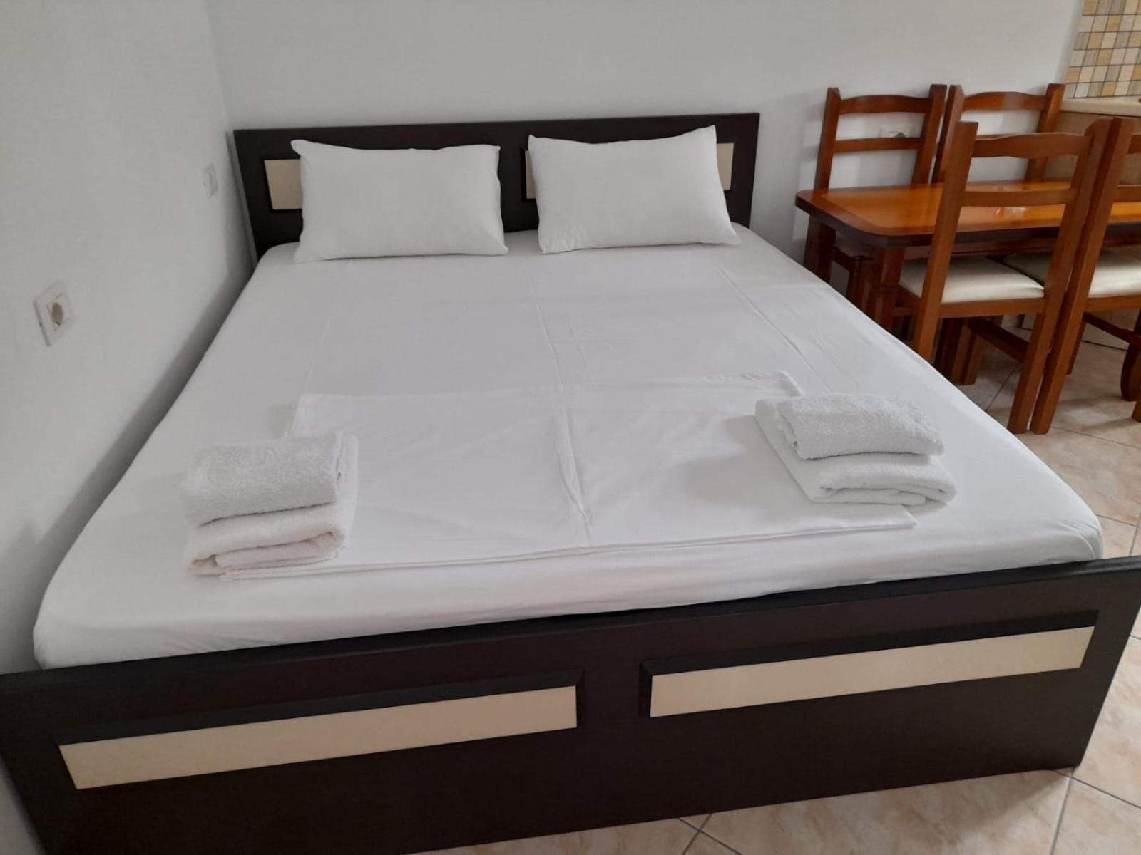 Guesthouse Noan&Yliona Ksamil Ngoại thất bức ảnh