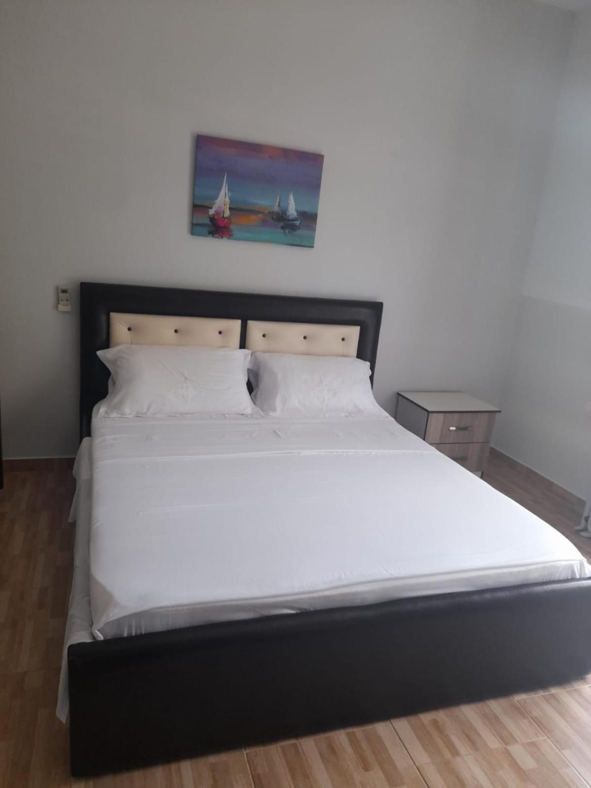 Guesthouse Noan&Yliona Ksamil Ngoại thất bức ảnh