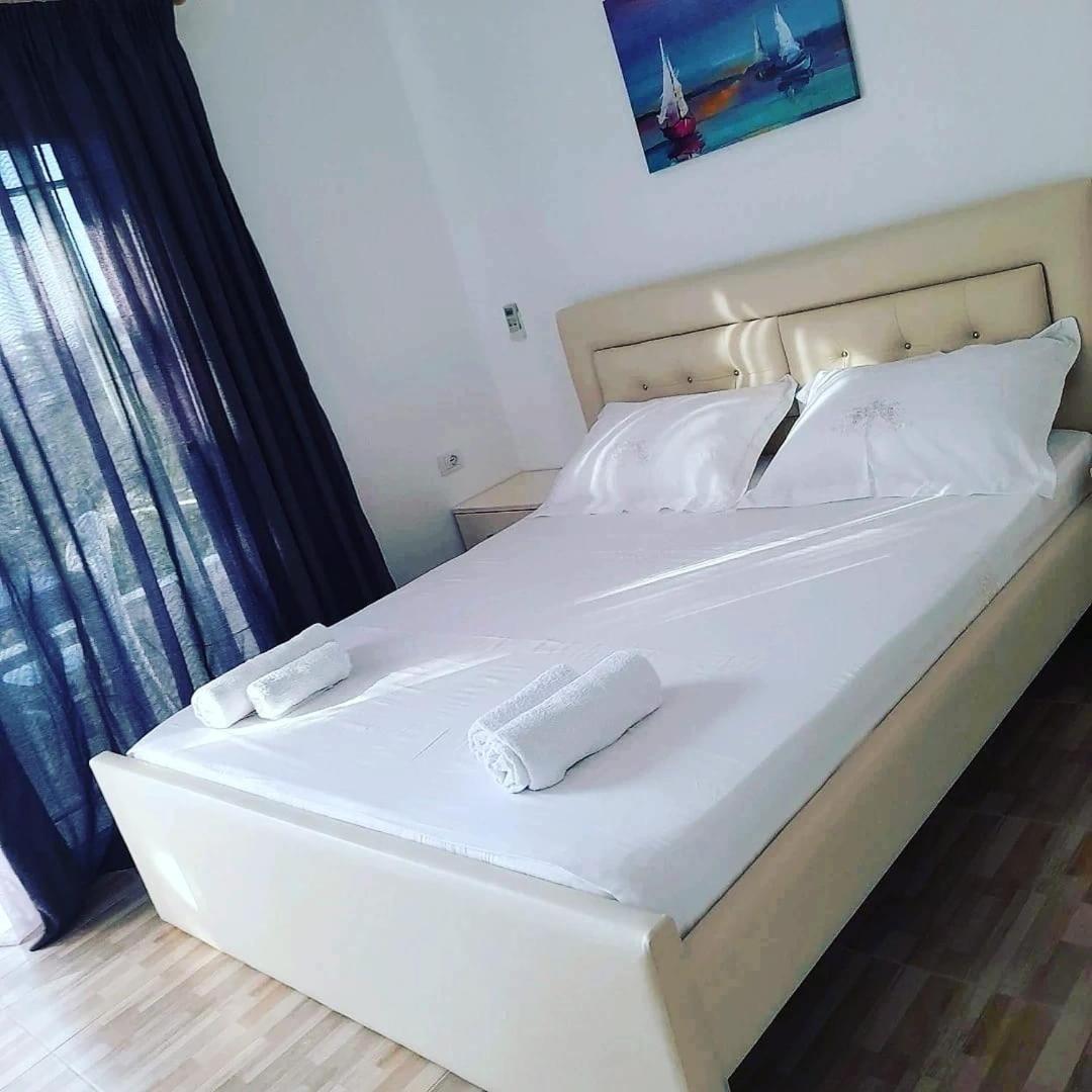 Guesthouse Noan&Yliona Ksamil Ngoại thất bức ảnh